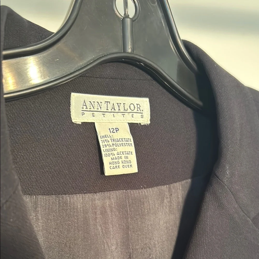 Ann Taylor black blazer